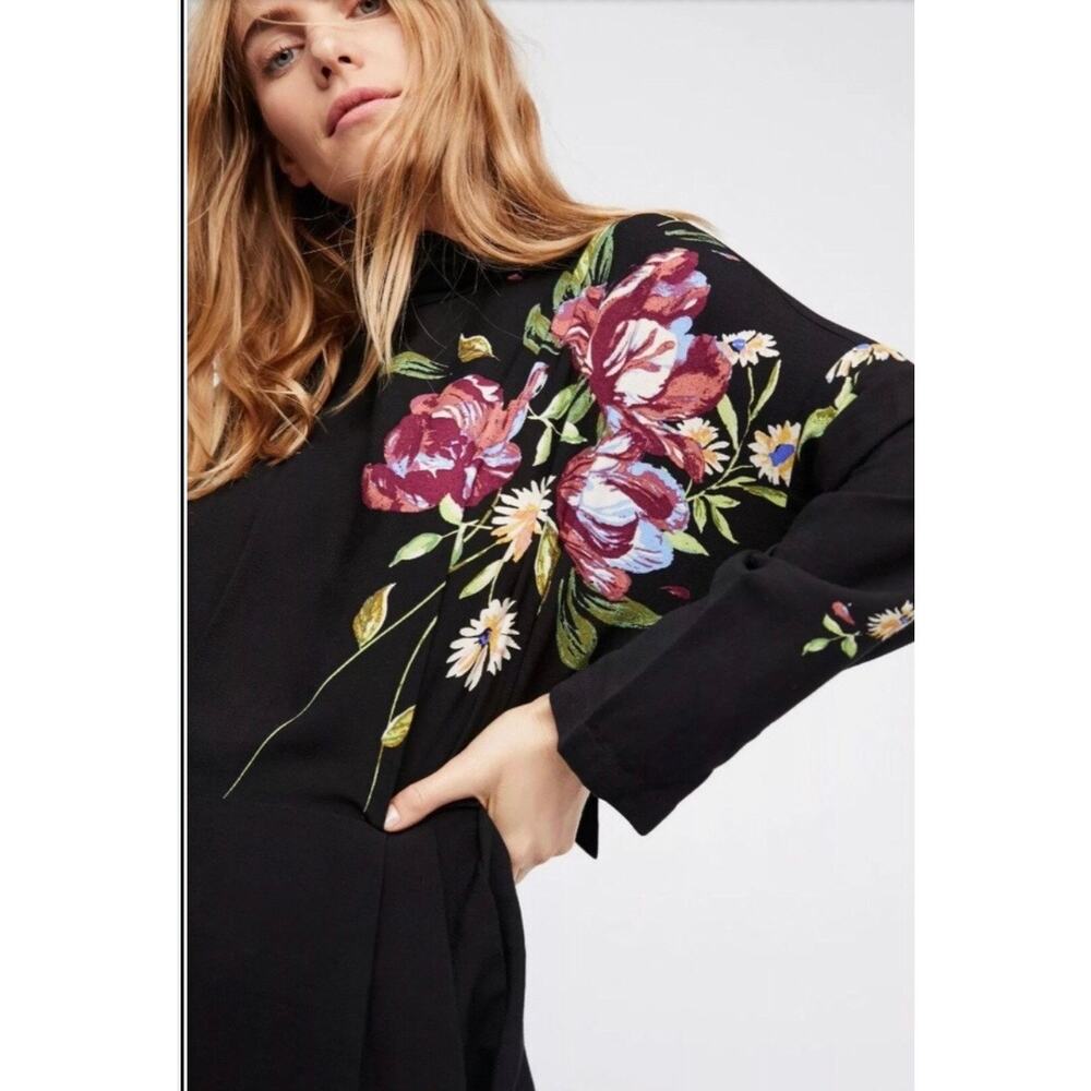 Free People NWT Gemma Floral Tunic Black Large Boho Whimsical - Picture 2 of 10
